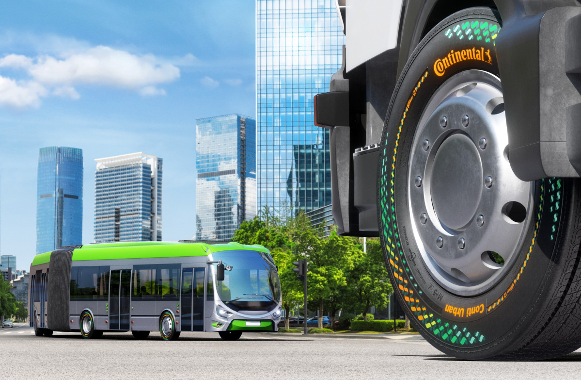 El neumatico para autobus conti urban es ya un neumatico inteligente