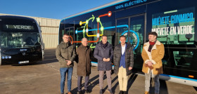 Tudela recibe dos autobuses electricos ie tram de irizar e mobility