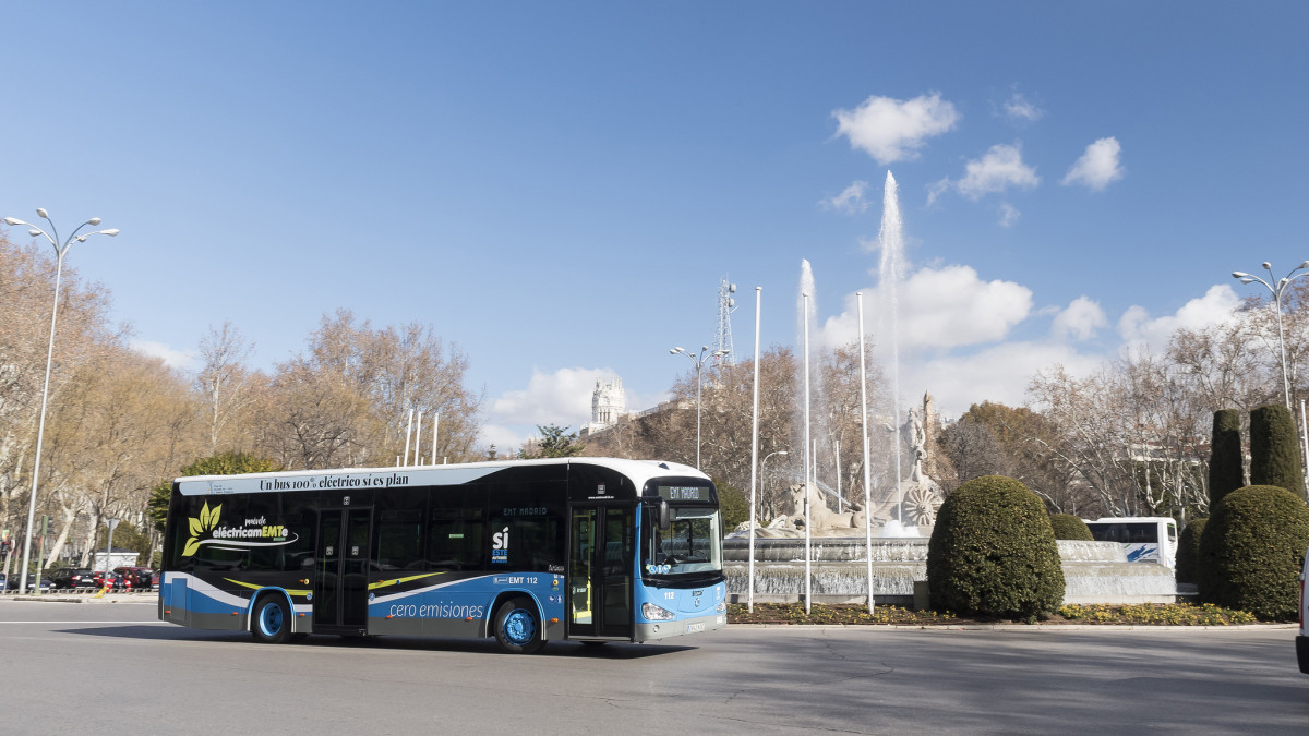 La emt de madrid adjudica 100 autobuses electricos a byd castrosua y solaris