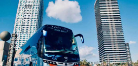 El autobus es un eslabon clave en la industria turistica