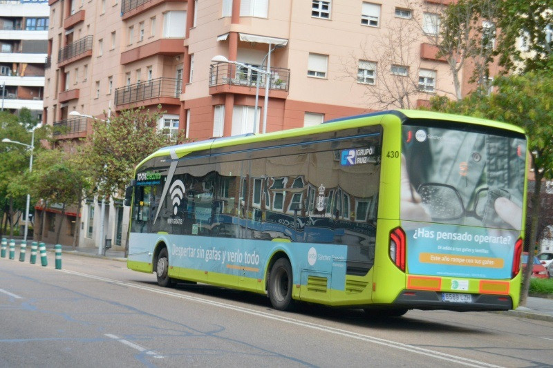 Los autobuses de tubasa transportan 630000 usuarios mas en 2023