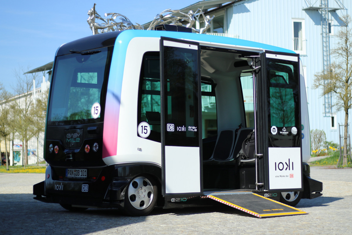 Confebus e ioki se unen para impulsar la innovacion y la digitalizacion