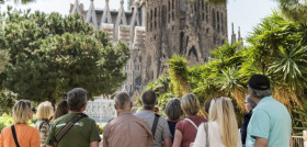 Barcelona recorta las plazas de la zona bus en el entorno de la sagrada familia