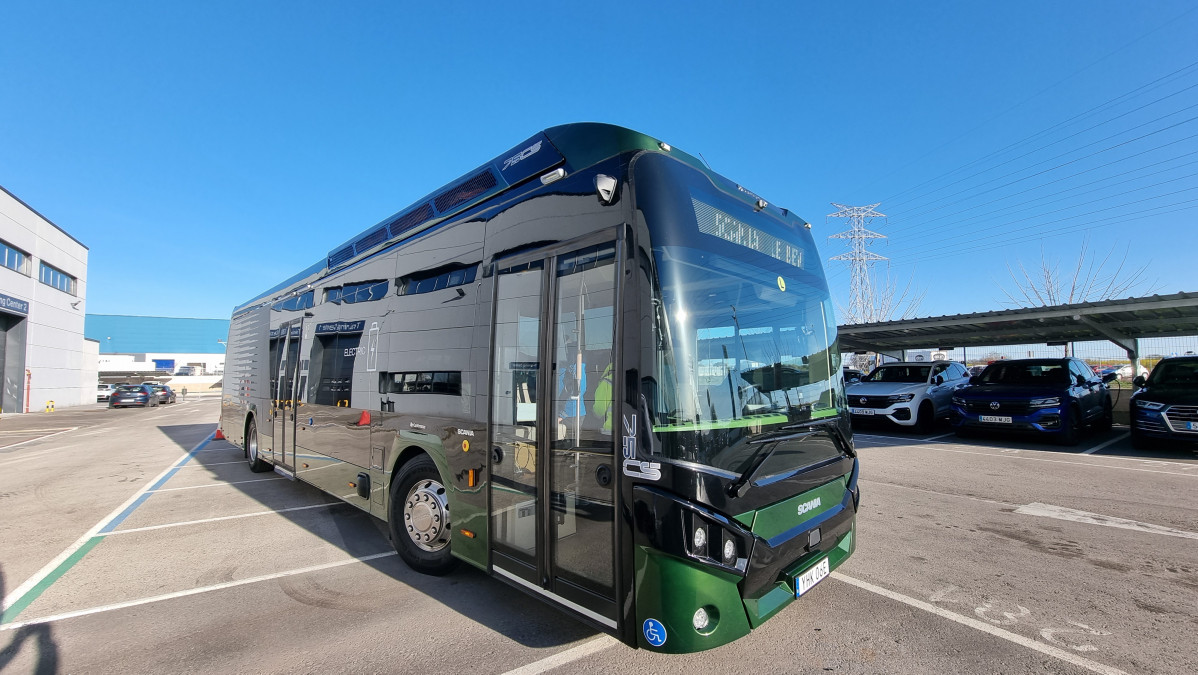 Scania y castrosua lanzan el bev electrico para el transporte suburbano