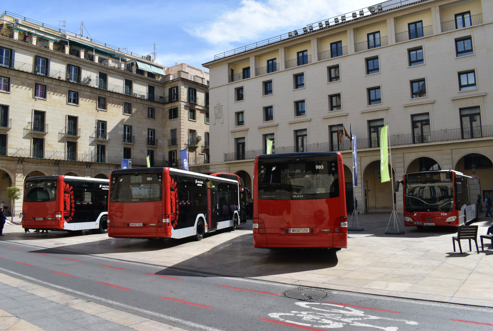 Alcoy adjudica a iberdrola la instalacion de dos puntos de recarga de autobuses electricos