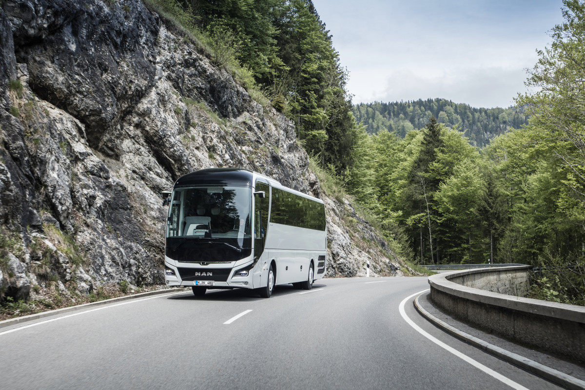Aetram renueva su colaboracion con man truck bus iberia