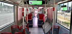 Tmb instala 1486 pantallas informativa a bordo de los autobuses