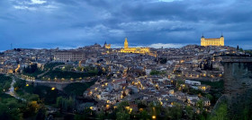 Anetra traslada su malestar al ayuntamiento de toledo por la tasa turistica