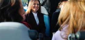 El consorcio de granada incorpora tres autobuses hibridos iveco