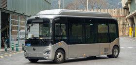 Tmb prueba un minibus electrico de yutong