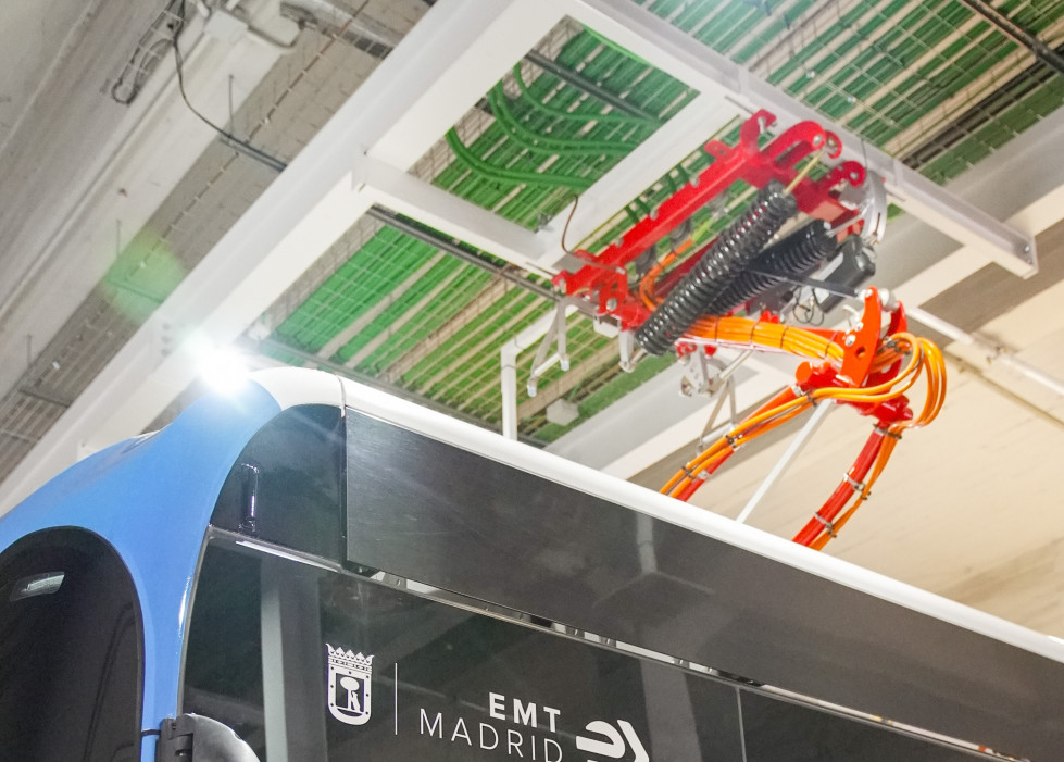 La emt de madrid instala una carga inteligente para autobuses
