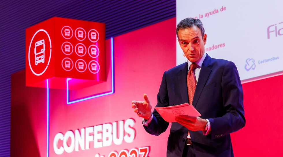 Sevilla acoge el confebus summit 2025ok
