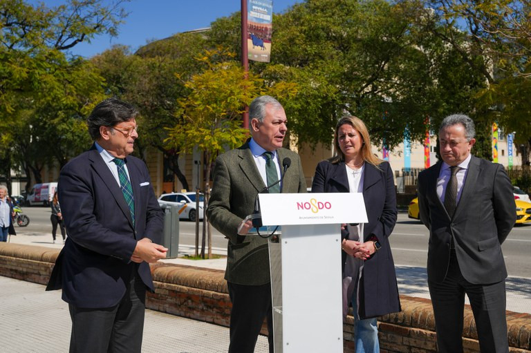 Sevilla presenta un balance de la reordenacion del transporte discrecional