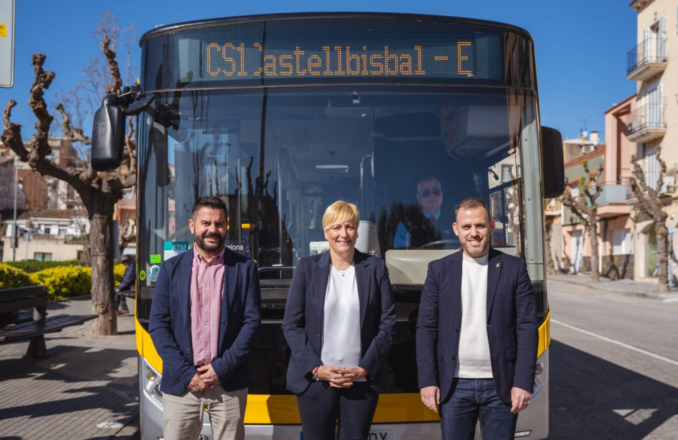 El amb de barcelona asume el transporte urbano de castellbisbal