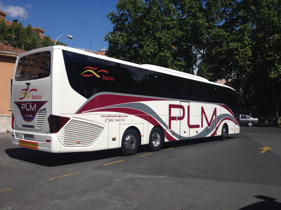 Transportes activa la venta de los abonos gratuitos de autobus y renfe para mayo y junio