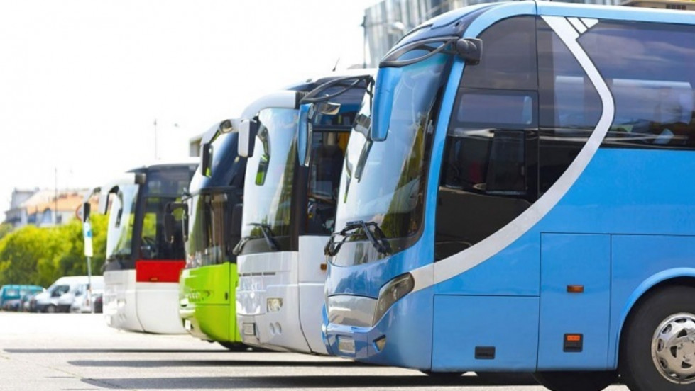 Madrid subvenciona el achatarramiento de autobuses