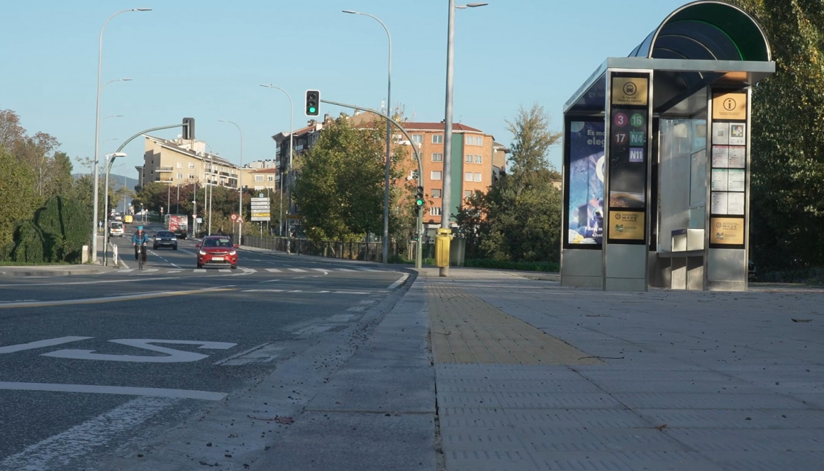 Pamplona invierte 300000 euros en mejorar la accesibilidad de las paradas