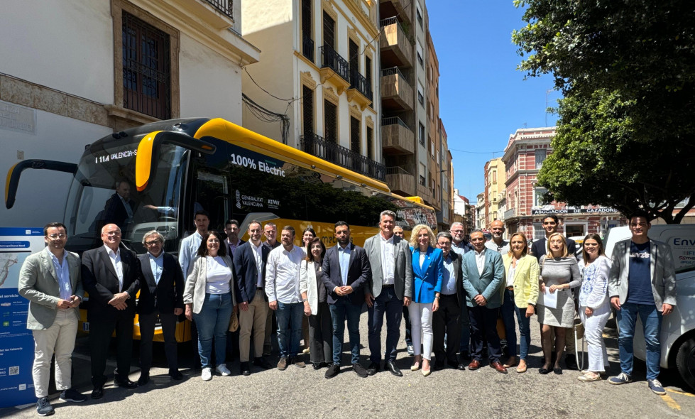 El nuevo servicio de metrobus mejora las frecuencias en un 160