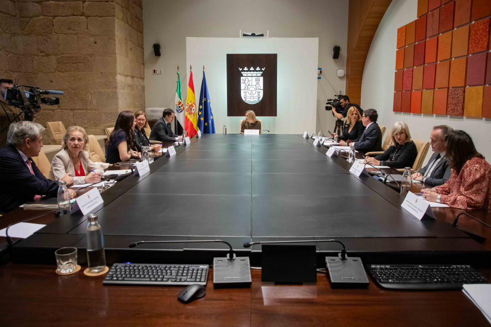 Extremadura garantiza la gratuidad del transporte en autobus en 2025