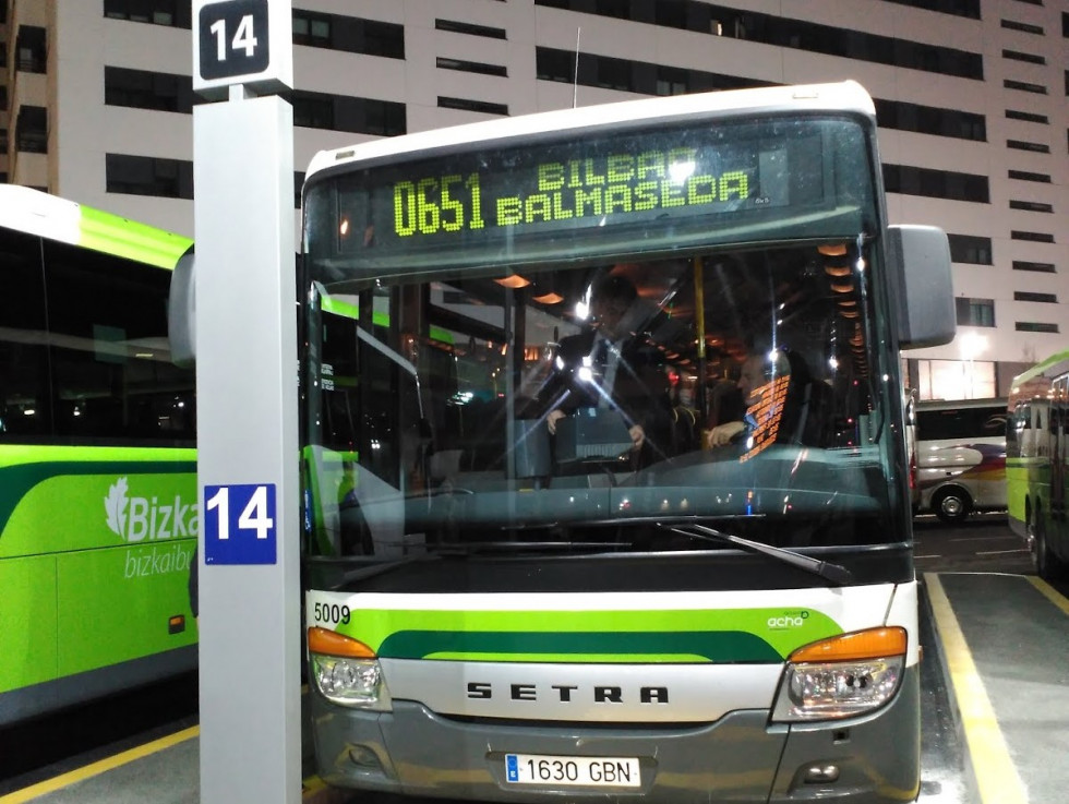 Ampliar el servicio de bizkaibus hasta medianoche supone 17 millones