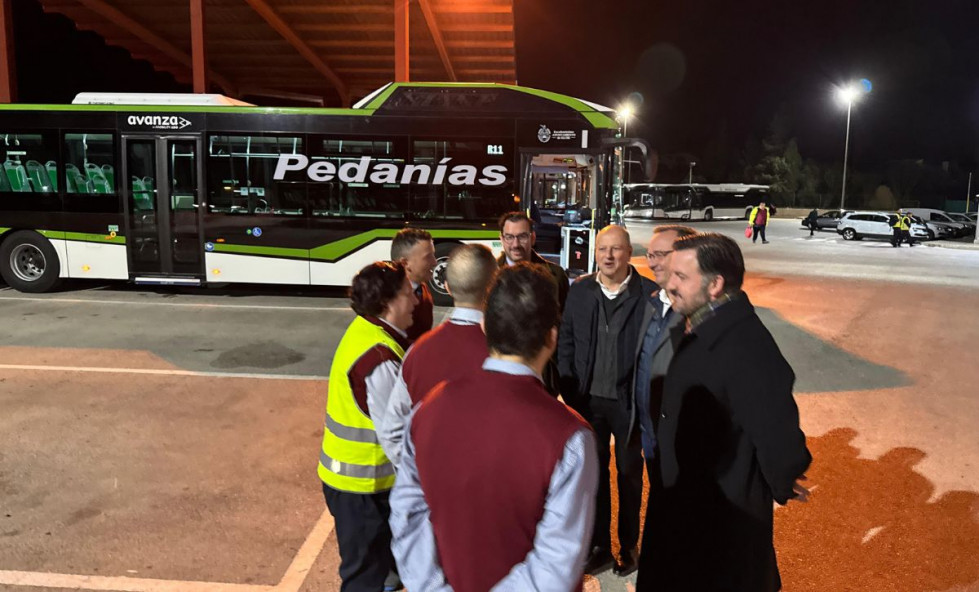 El autobus a las pedanias de elche llega a los 500000 usuarios