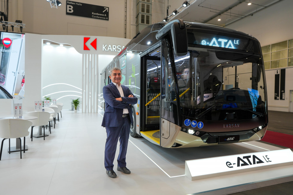 Karsan presenta el nuevo autobus e ata low entry