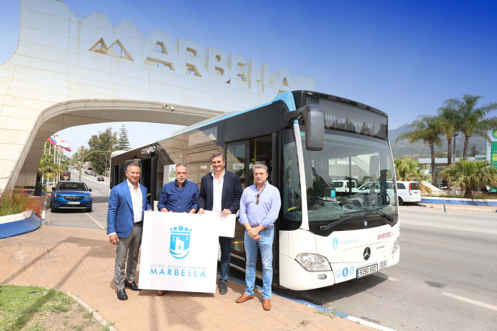 Avanza implanta una linea de autobus en marbella que purifica el aire