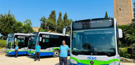 Alsa renueva la flota urbana de velez malaga con autobuses hibridos
