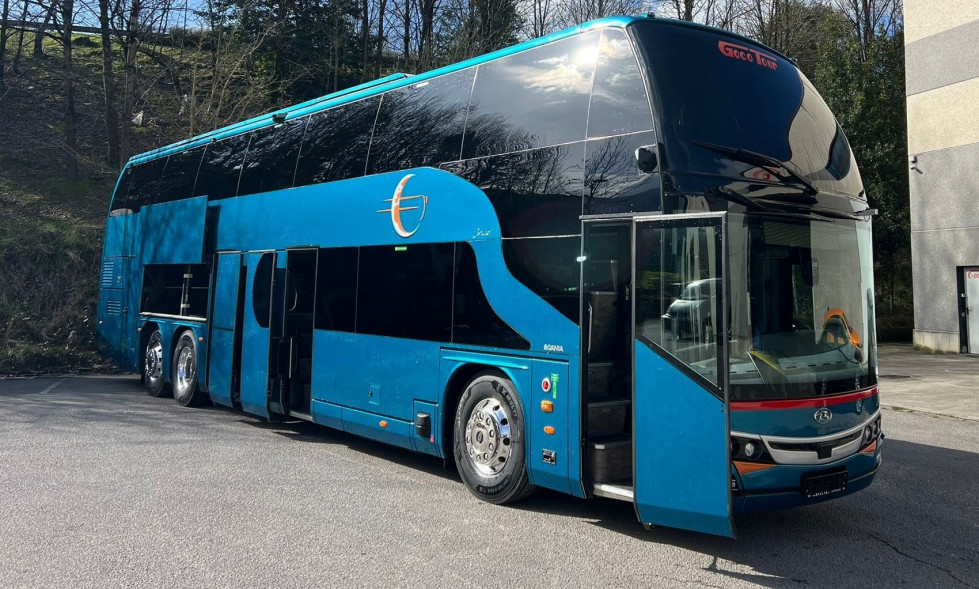 La cifra de matriculaciones de autobuses cae un 4 en junio