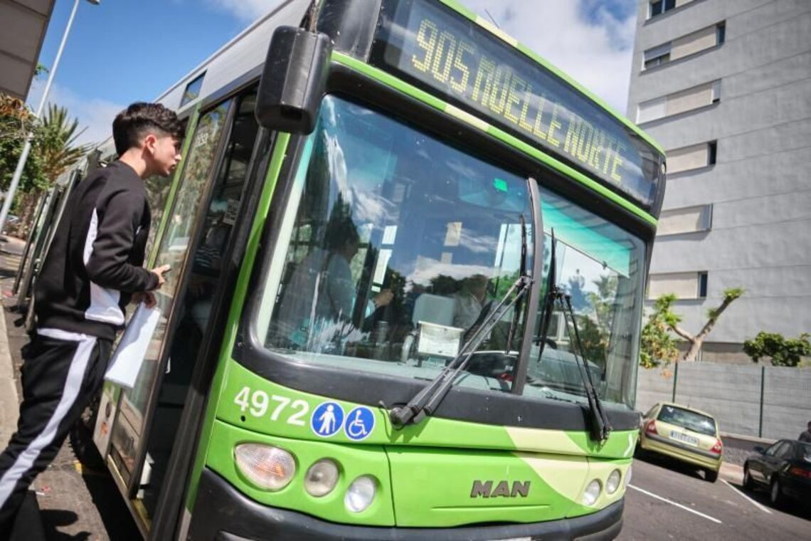 El autobus urbano de santa cruz supera los ocho millones de usuarios hasta junio