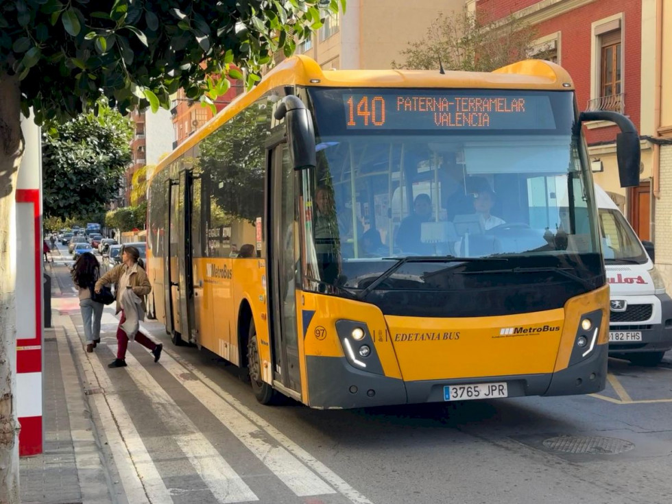 Paterna suma nuevos autobuses electricos