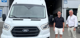 Nocete estrena una ford transit minibus