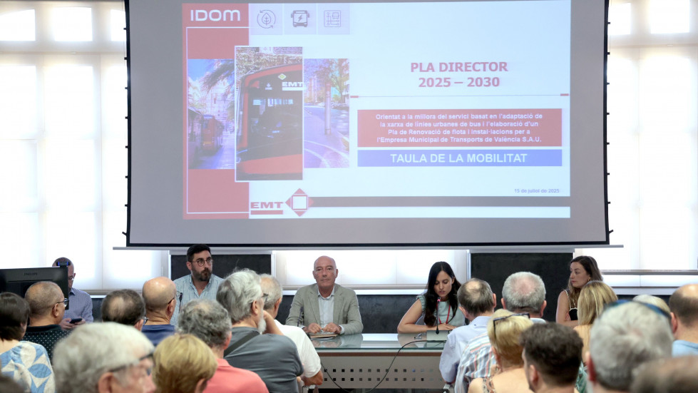 La emt de valencia presenta el plan director 2030