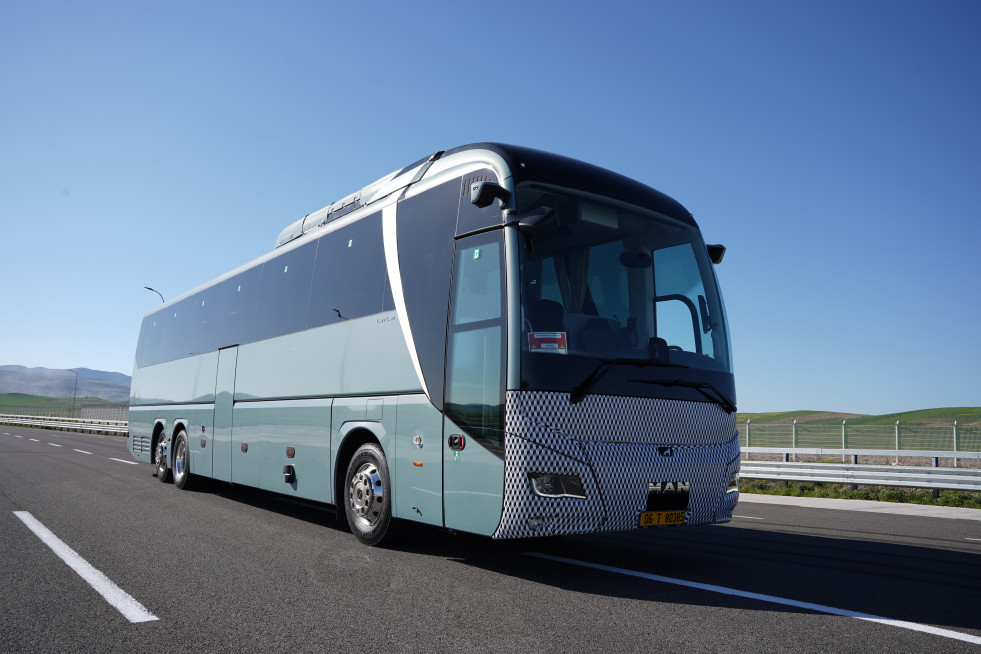 El ecoach de man protagonizara la feria busworld 2025