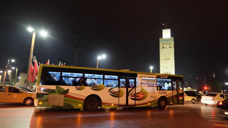 Un autobús de Marrakech muestra una de las iniciativas de Alsa.