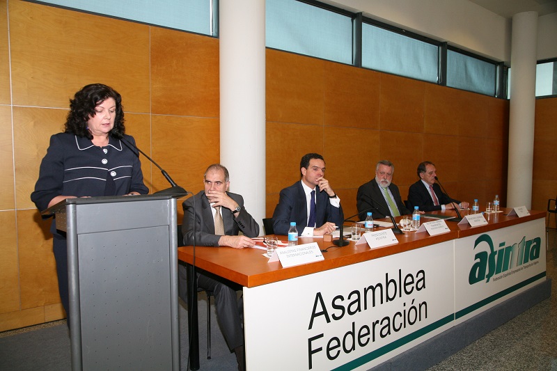 Carmen Librero, en su intervención durante la Asamblea de Asintra.