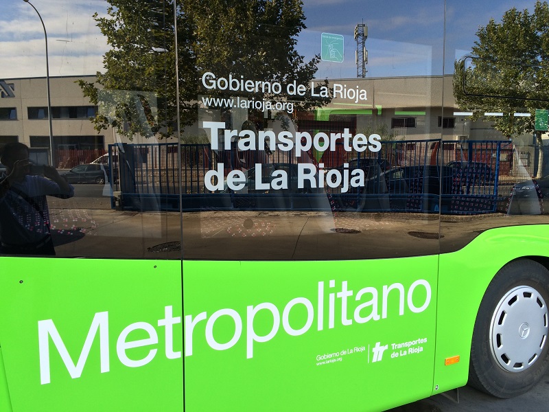 La red de transporte público se articula en tres modalidades: Interurbano, Metropolitano y Líneas Rurales.