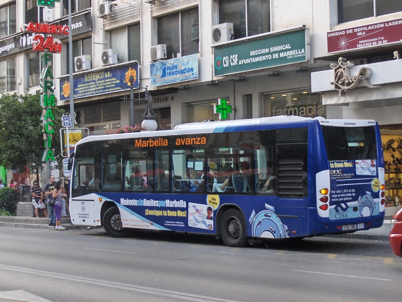 Un autobús urbano de Marbella.