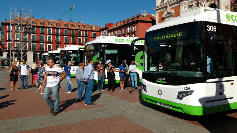 Presentación de autobuses de Vectia en Valladolid.